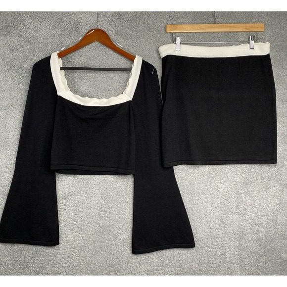 Dee Elly Womens Black White Knitted Two Piece Mini Skirt Set Size XL Crop Top Jr - Picture 2 of 15